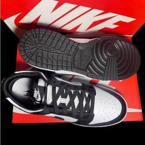 NIKE DUNK LOW ‘PANDA’